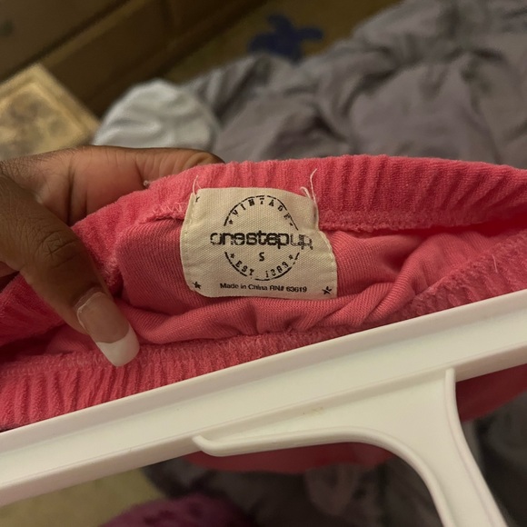 Pink romper - Picture 3 of 3